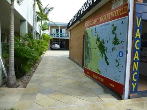 Airlie Court Units Lejlighedshotel Airlie Beach Eksteriør billede